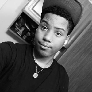 Meet your Posher, Carlos juan